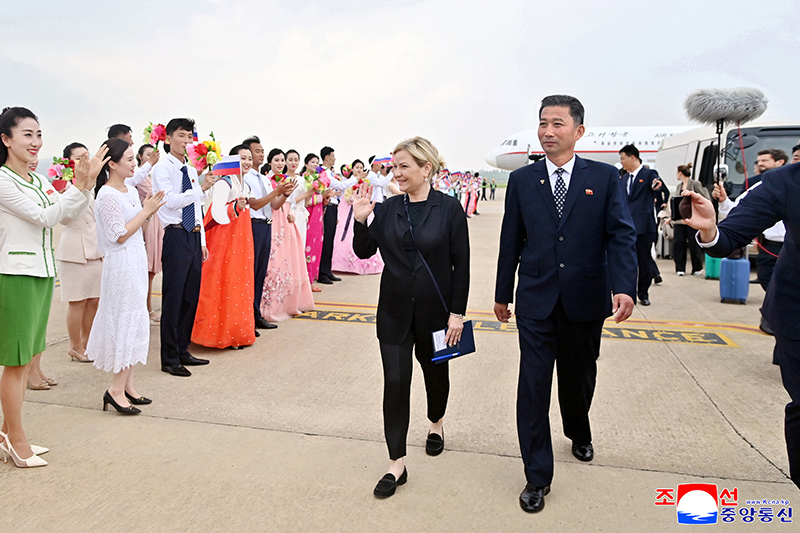 Delegation of Russian Ministry of Culture arrives in Pyongyang