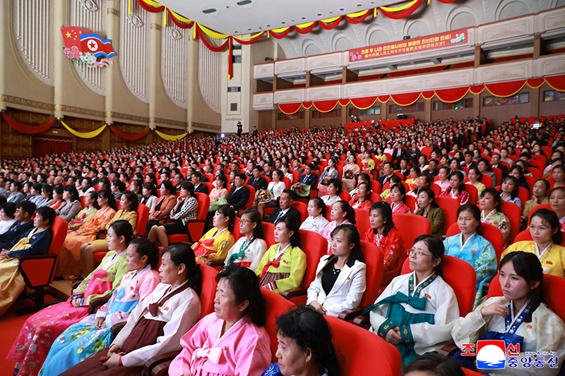 Performance of Chinese artistes given to celebrate 80th founding anniversary of WPK