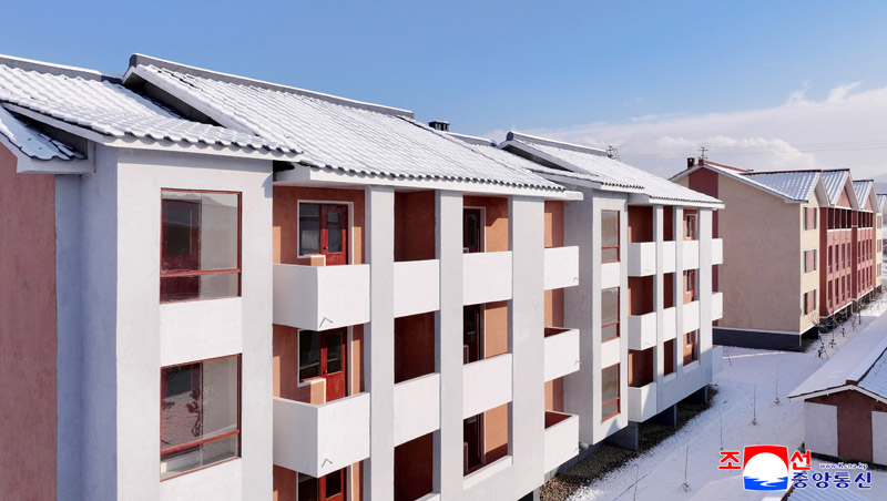 New houses built in South Hamgyong Province