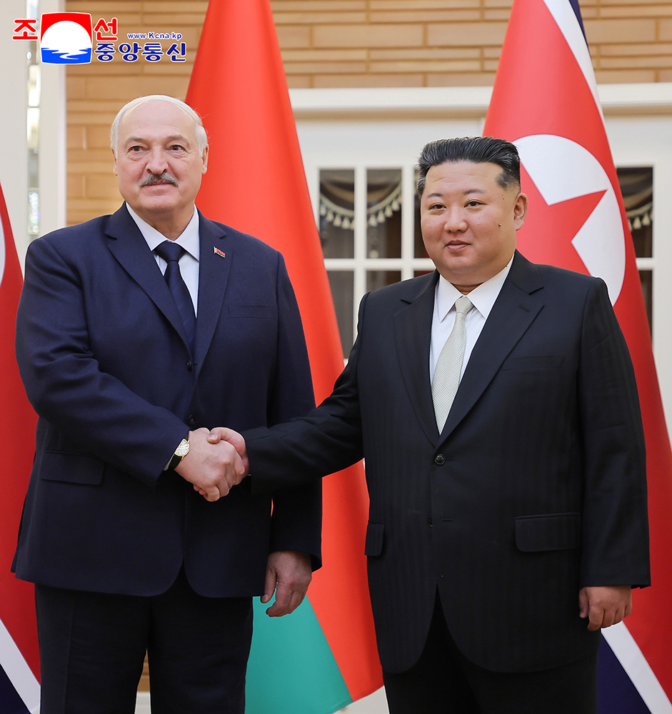Talks held between President of State Affairs of DPRK and President of Republic of Belarus  <br>Treaty on Friendship and Cooperation between DPRK and Belarus signed