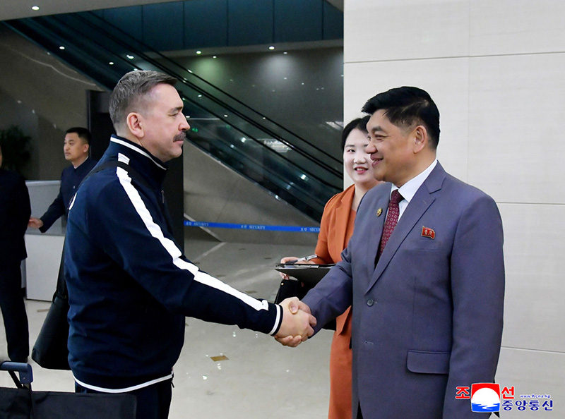 Russian delegation arrives in DPRK