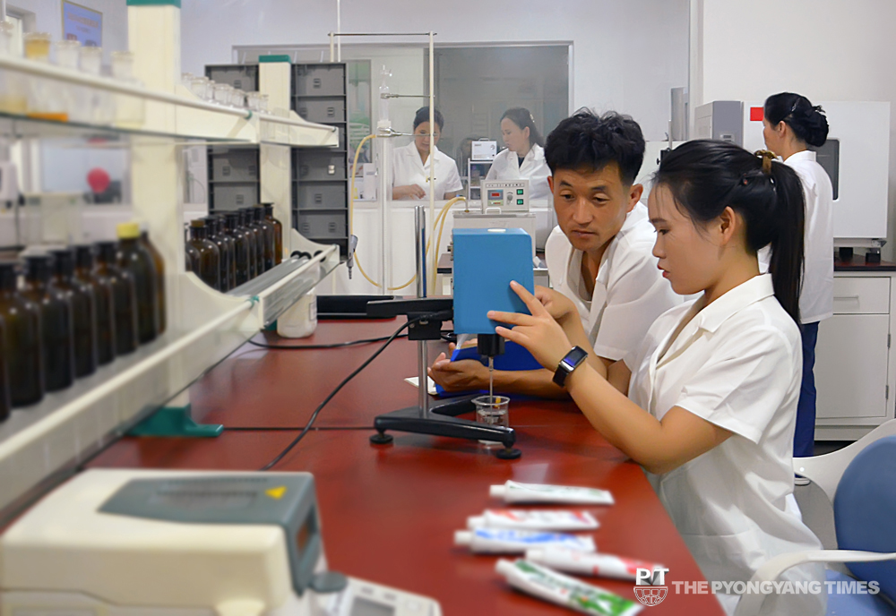 Factory develops highly effective dental hygiene supplies