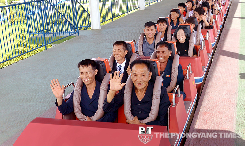 Exemplary coal miners on tour of Pyongyang