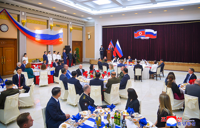 Russian ambassador to DPRK hosts reception to mark anniversary of the establishment of bilateral diplomatic relations